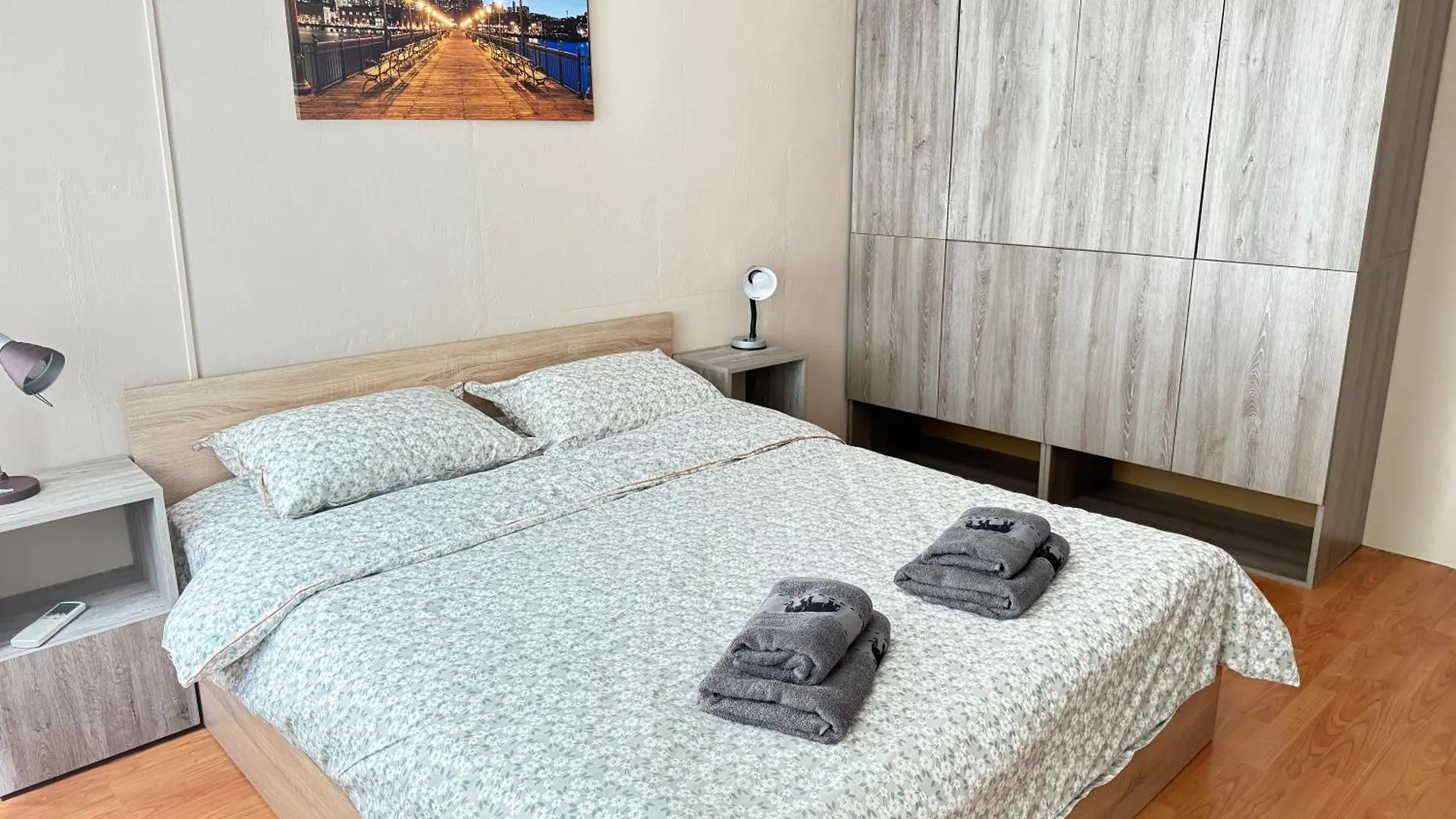 Apartment Изгрев Апартамент С 2 Отделни Спални Burgas