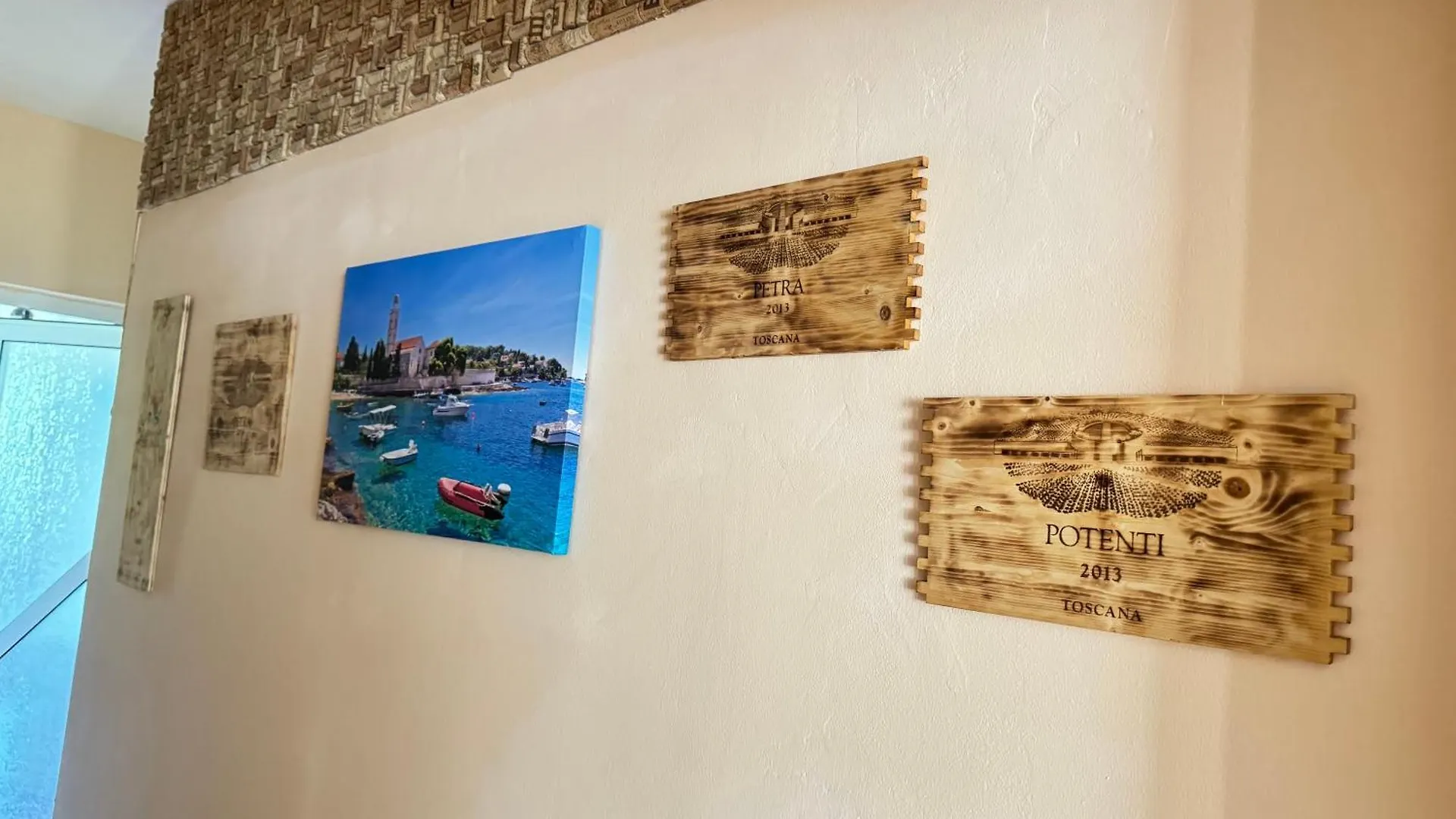 Apartment Изгрев Апартамент С 2 Отделни Спални Burgas Bulgaria