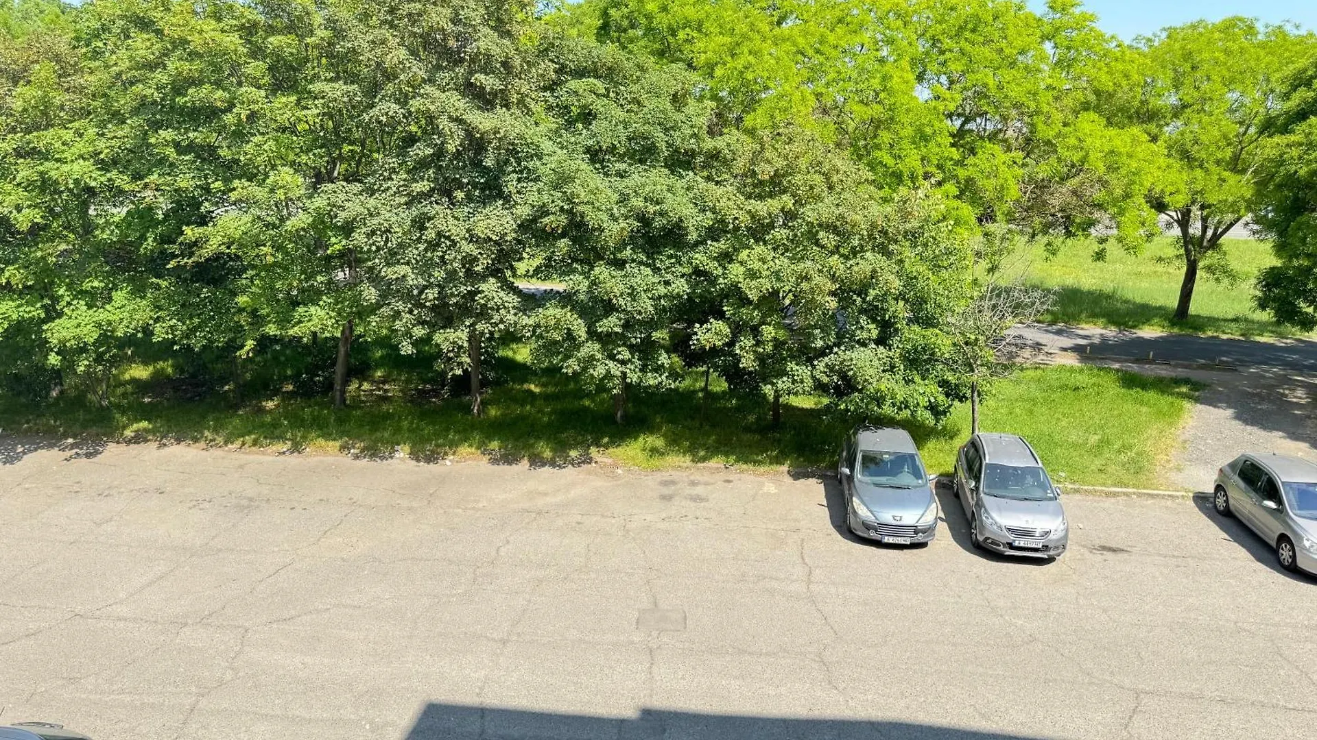 Изгрев Апартамент С 2 Отделни Спални location